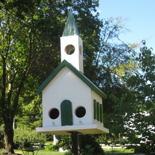 Church style birdhouse