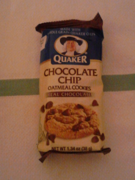 One of seven inner packages containing four cookies each.