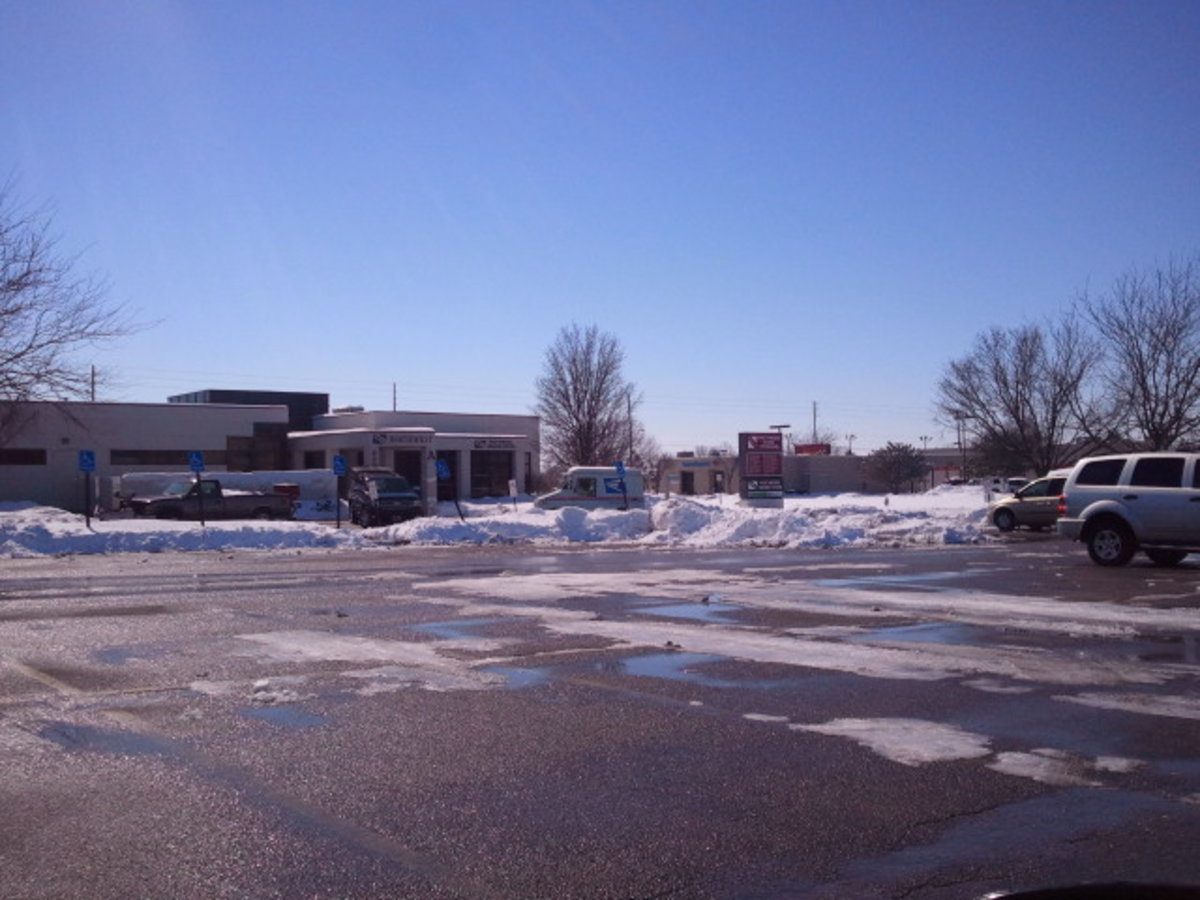 medical office parking lot cleared Wichita, KS 2/22/2013
