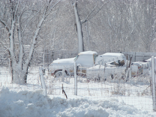 day after round 2 of the snowstorm that pummeled Kansas 2/2013