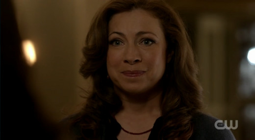 I don't know, I guess I always pictured Laurel's mom as hotter than this.