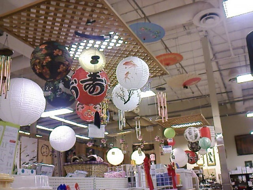 Lanterns and wind chimes! Glad I had successfully restrained myself from buying more lanterns when I saw all this.