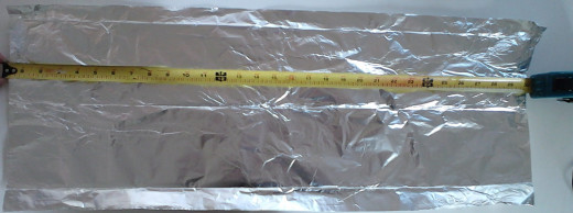 Lay out foil the length of the circumference....