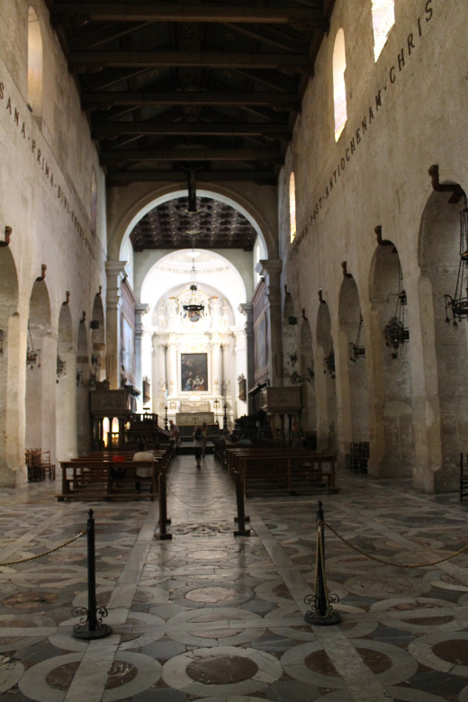 The nave, Syracuse Cathedral, Sicily.