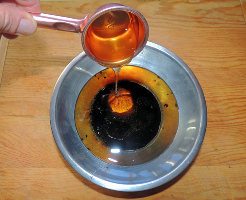 honey to bowl