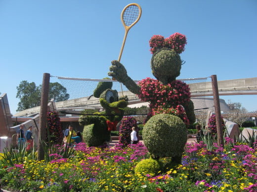 Minnie topiary