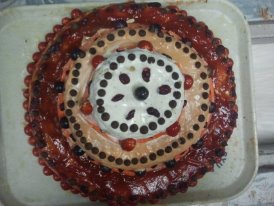 Decorating your cake is key! Photo Source: Shanna11
