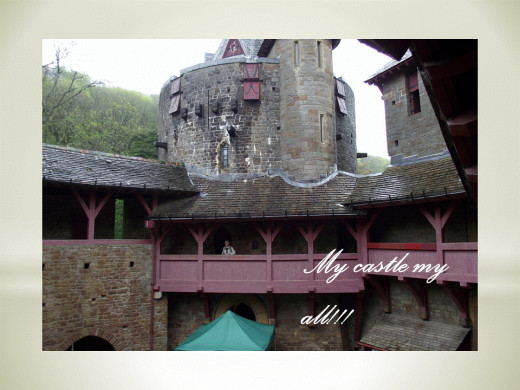 CASTELL COCH (RED CASTLE)