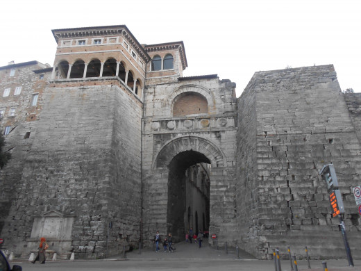 Gate of Augustus, Perugia