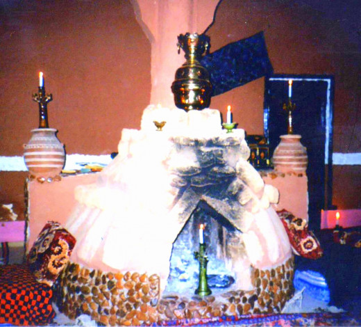 If you see someone cooking a tajine in an oven like this, grab a seat at the table!