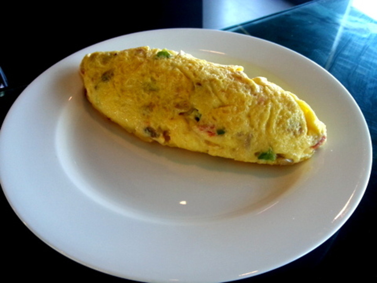 Easy Folded Omelet - Omelette Recipe (with Photos) | Easy Egg Recipe ...