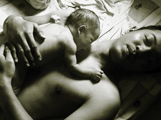 When Mom is recovering from giving birth to a new baby, the other parent has an essential role to play in taking care of the baby, the house, and the recovering partner.