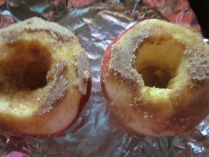 Cored spiced apples
