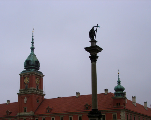 Sigismund's Column in Castle Square in the old town commemorates Sigismund III Vaza, the king who transferred the capital from Krakow to Warsaw.  It has stood here since 1664.