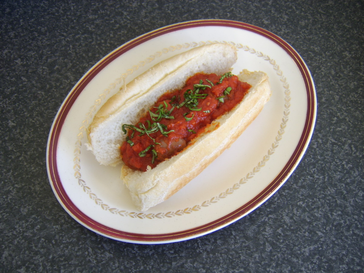 This beef sausages in spicy tomato sauce sub sandwich is one of the recipes included on this page. 