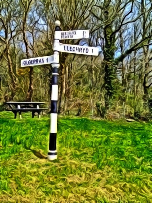 A signpost which if you notice our village is spelt in the old way of Kilgerran .Whereas today it is spelt Cilgerran.Another quaint gem to add to the beauty that surround me daily.