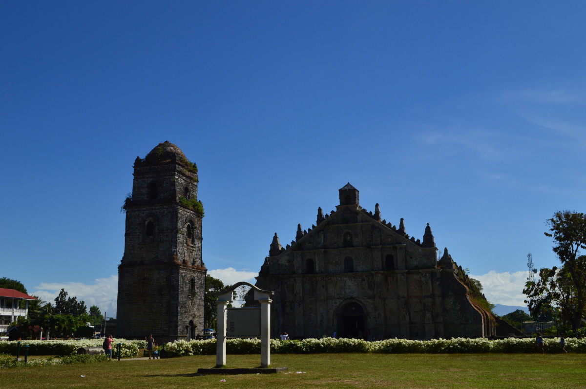 ilocos norte tourist attractions