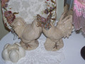 What The Heck Is A Vignette Décor? How to Create Displays of Romantic And Shabby Chic Vignettes. Vignettes Definition.