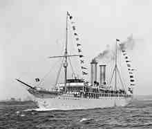 The first cruise ship, Prinzess Victoria Luise...
