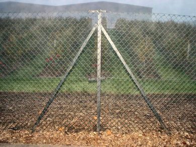 Centre Support Post