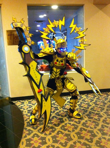 The thunder! The sword! It's like he digivolved into an Angemon version of Pikachu.