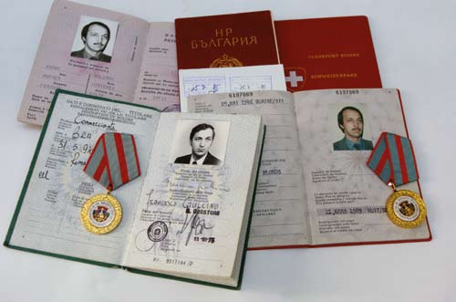 Passports and Medals received by Francesco