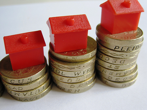 How to Find Your Perfect Home: House Prices.   CC BY 2.0