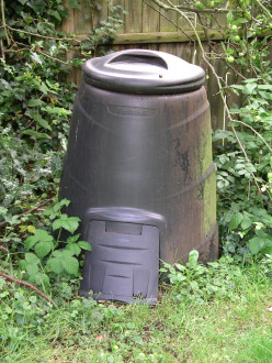 How to Make Your Own Compost for Free