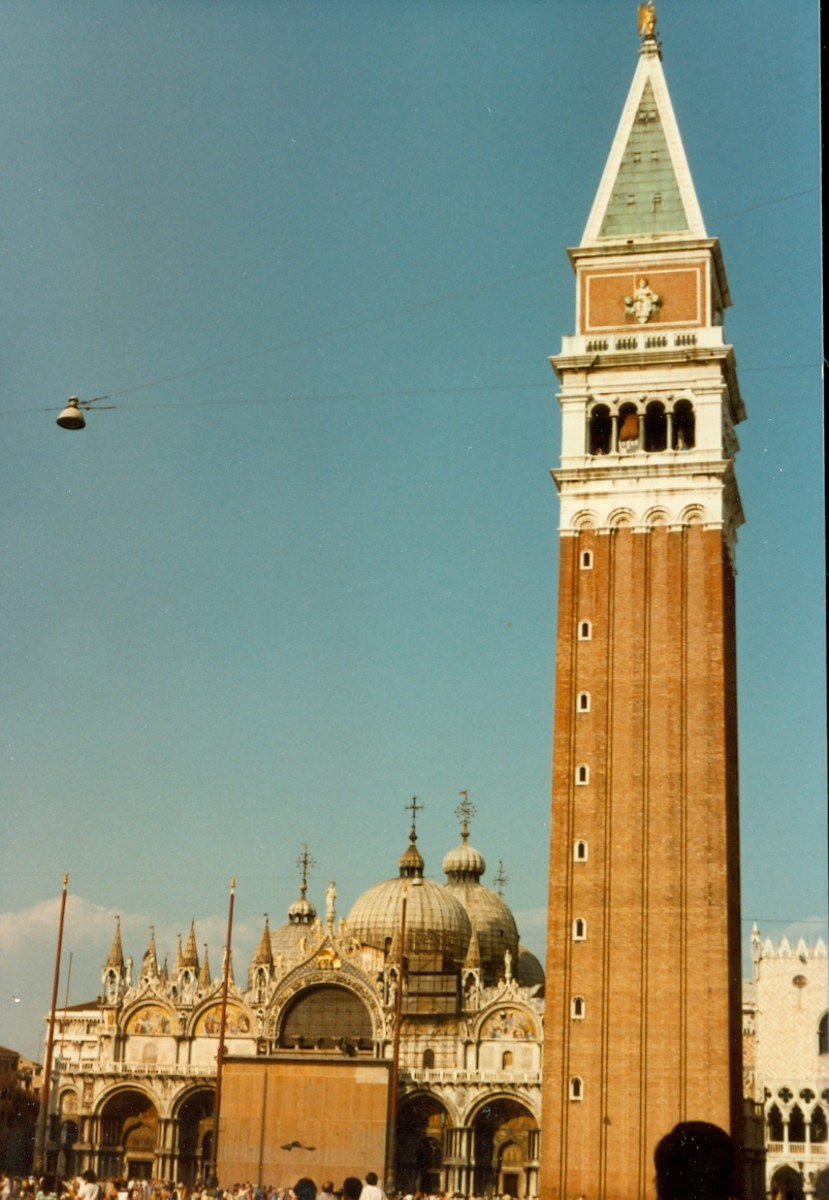 My Adventures Touring Europe in 1982 (13) Venice / San Marino