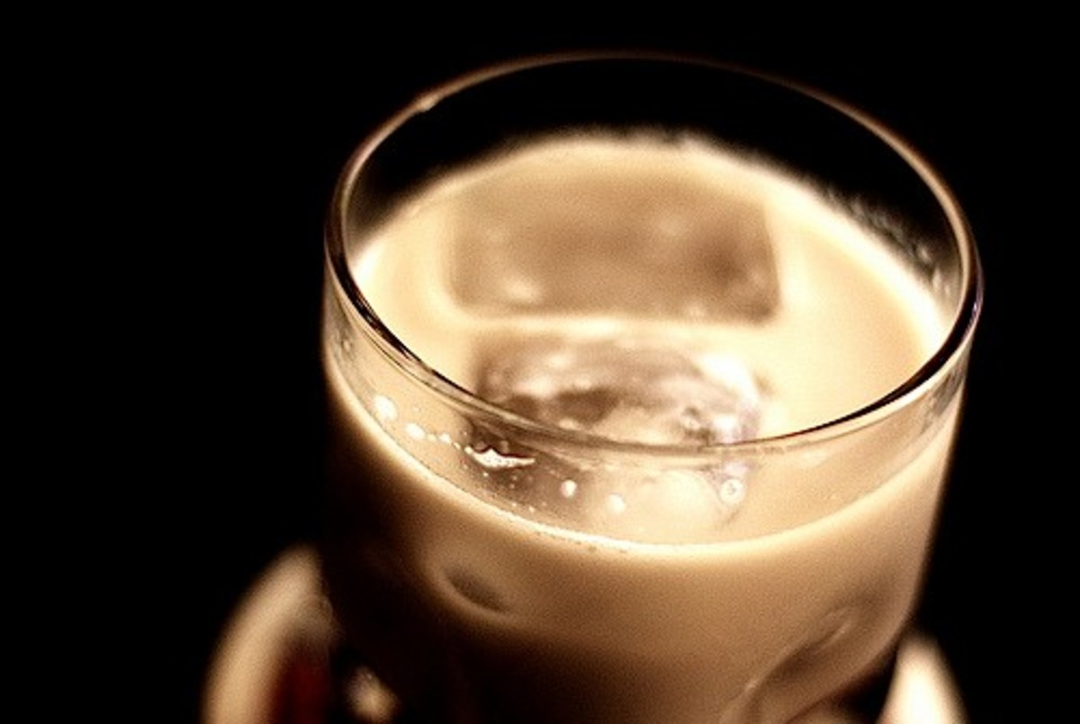 Classic White Russian Drink