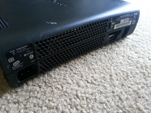 No cables plugged in