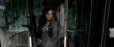 Sienna Miller as The Baroness, GI Joe Screen Cap