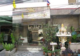 Royal Asia Lodge Entrance