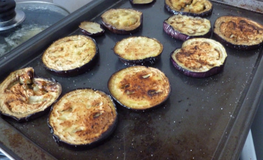 Rather than frying, eggplant slices can be brushed with oil and baked in the oven, making the moussaka much healthier.