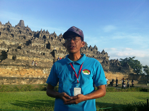 Agus, our funky tour guide in Borobudur.