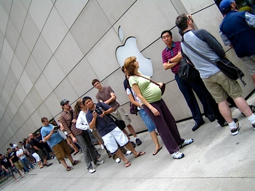 A typical line for an iphone during the first sale days