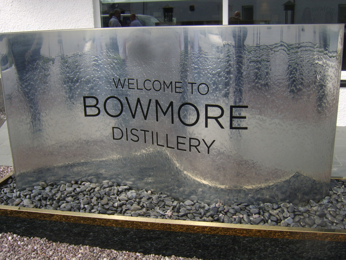 Bowmore Distillery welcome sign