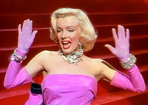 Marilyn Monroe - Gentlemen Prefer Blondes (Diamonds Are A Girl's Best Friend)