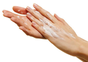 Apply the cream on areas where the capillaries are close to the skin.