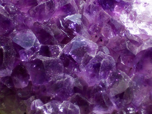 Amethyst quartz crystal