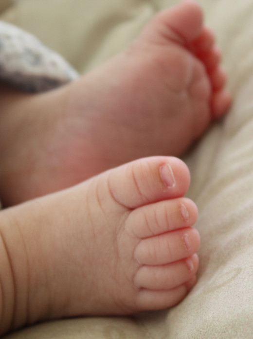 Precious baby feet!