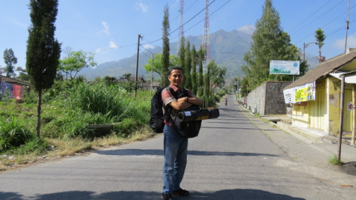 Just arrived at Selo with Merapi in the background.