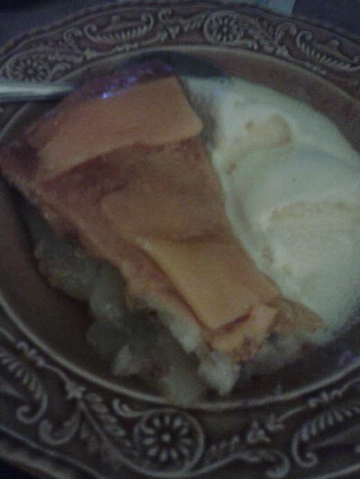 Apple Pie with Cheddar Cheese and Vanilla Ice Cream!
