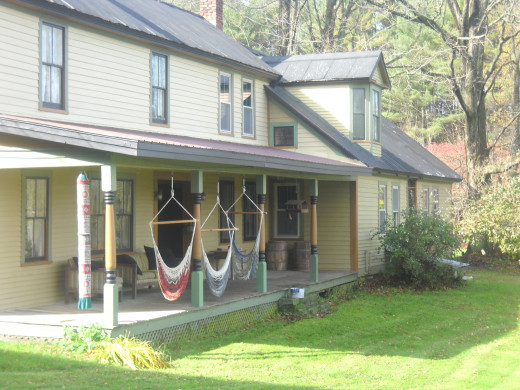 Come stay at my bed and breakfast in Royalton, Vt. Enjoy the cozy house as we begin to winterize it.