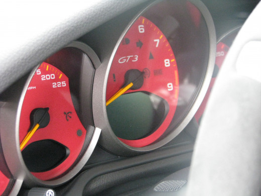 997.2 GT3 RS gauge cluster