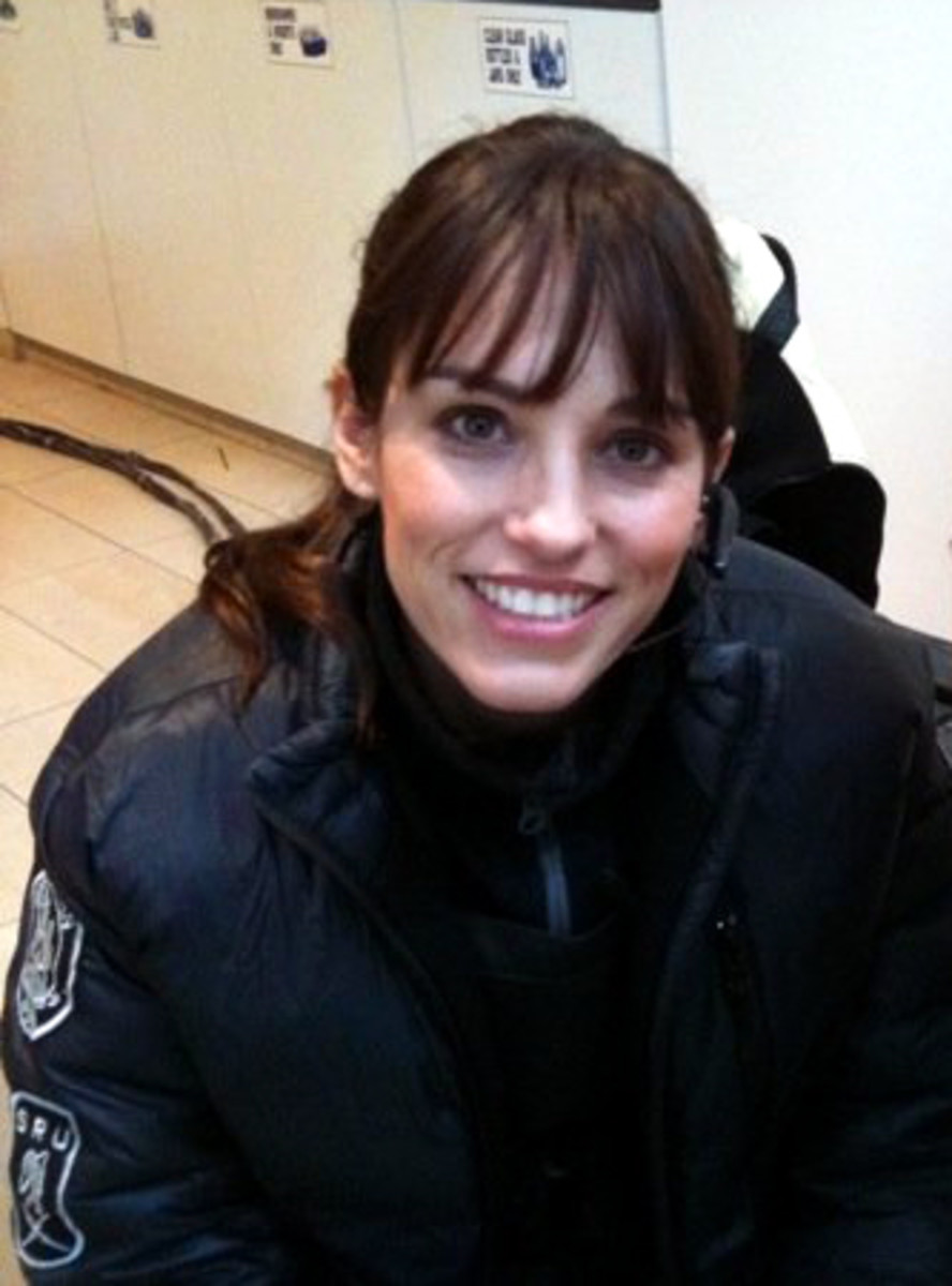 Singer-songwriter and actress, Amy Jo Johnson.