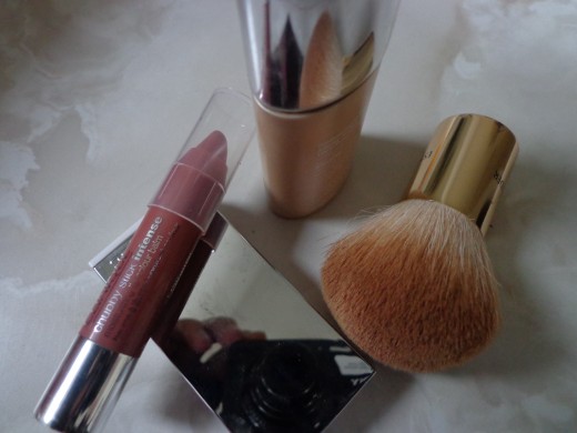 From makeup to treatments to zen, there are many anti-aging strategies today to leave woman at their best.  