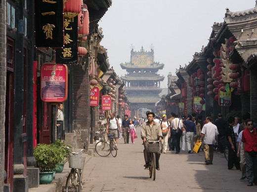 In 2005, the number of foreign tourists (excluding overseas Chinese) visiting China was 20 million. By 2020 it may be the world's most popular destination.