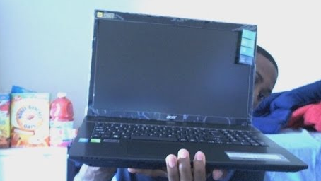 Acer Aspire V3-772G-9829 17.3-Inch Laptop