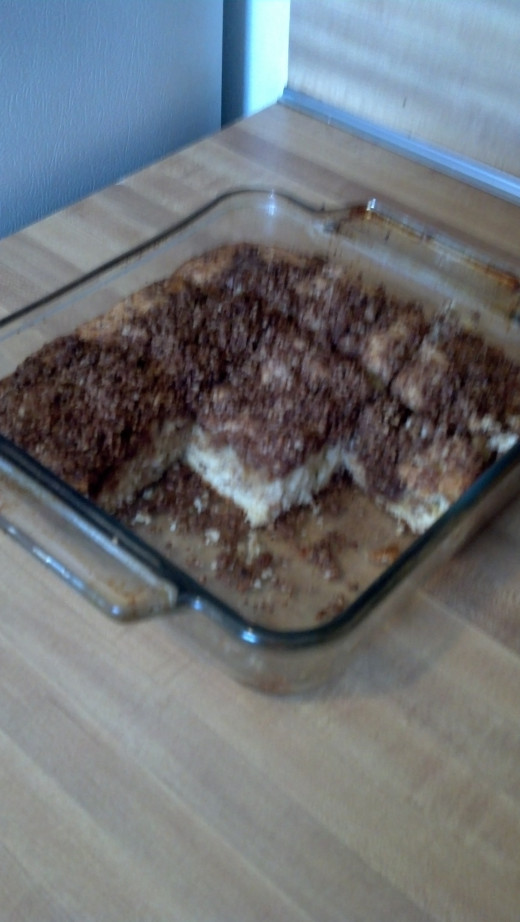 This  streusel coffee cake is still warm. It is so good that my family couldn't wait to sample it.